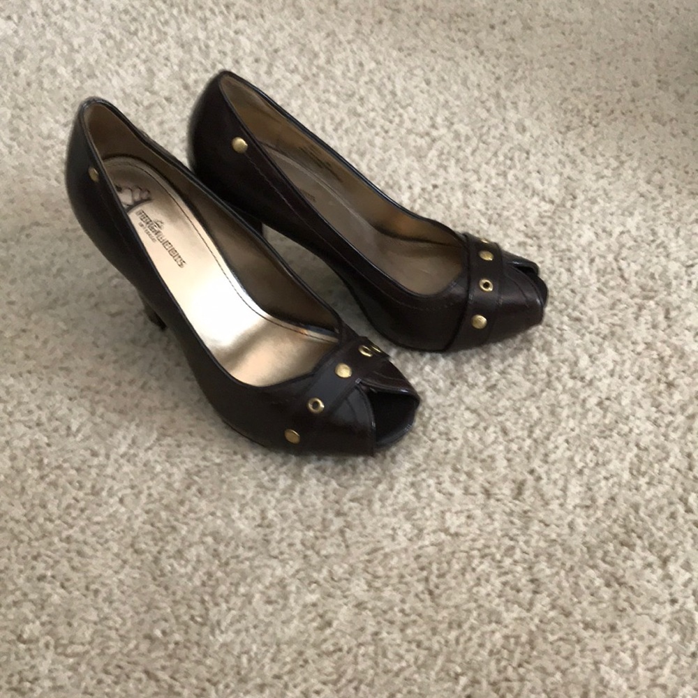 Fergalicious Melli’s Open toed heels